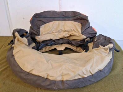 (1) Wind River Fishing/Boat Tube Cover