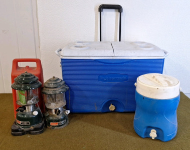 (1) Rubbermaid Rolling Cooler, (2) Coleman Lanterns W/ (1) Case & (1) Igloo Drink Cooler
