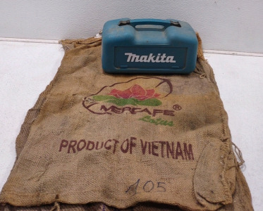 Makita Orbit Sander w/ Old Brown Sacks