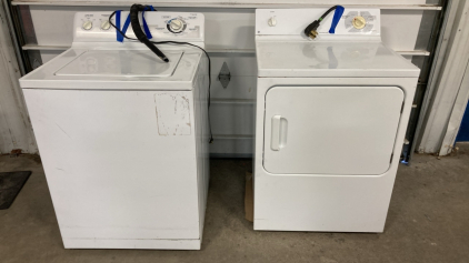 GE Washer and Dryer Set