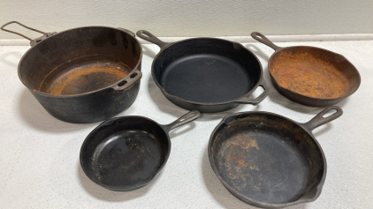 5pc Cast Iron Pan Set