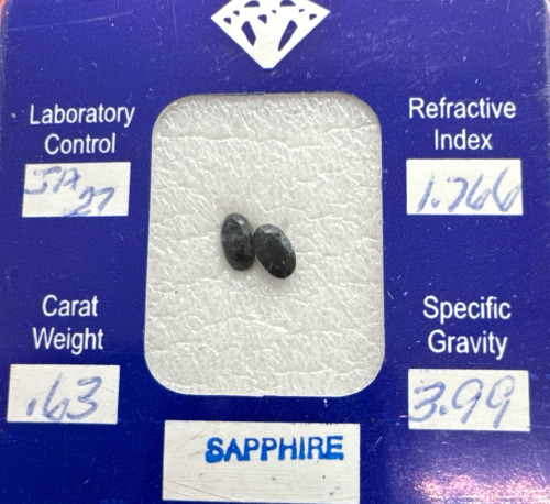 Gem Certified Sapphire w/ Case