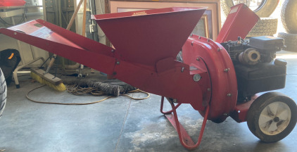 Briggs & Stratton Wood Chipper - Fully Functional!