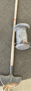 Crescent Shovel & Solar Bird Feeder