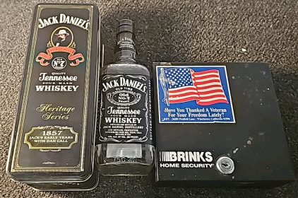 Collecter 1857 Jack Daniel's Bottle, Banks Home Security Money Safe