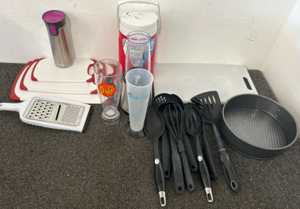 Cutting Boards, Pan, & More Kitchenware