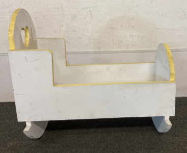 White Wood Baby Cradle