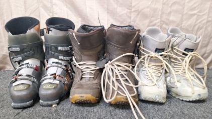 (3) Pairs of Snow/Ski Boots - BB4