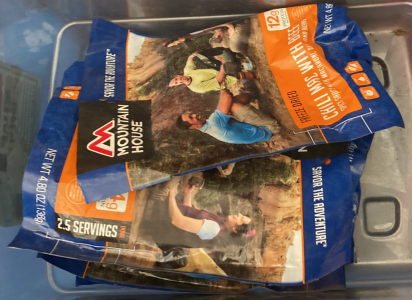 Box of Freeze Dried Food - Chili Mac with Beef & Lasagna - EB
