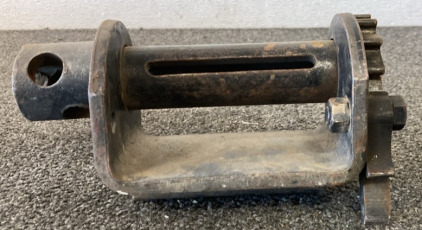 Winch Bottom Mount Weld
