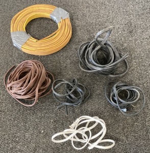 (6) Cords/Cables