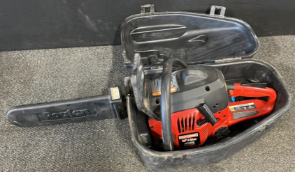18&rdquo; Craftsman Chainsaw In Poulan Case (Has Compression!)