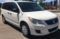 2011 VOLKSWAGEN ROUTAN - 3RD ROW SEATING - 149K MILES!