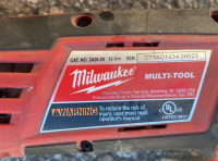 Milwaukee Multi Tool w/ Battery & Charger - 4