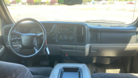 2002 CHEVROLET SUBURBAN - 4X4! - 17