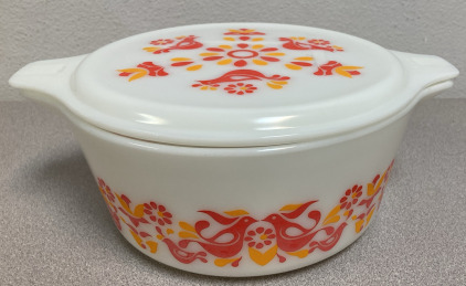 EB- Vintage Pyrex Bird Friendship Casserole