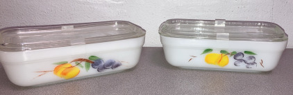 EB-Vintage 1950&rsquo;s Fire-King Gay Fad Refer Dish W/Lid (2)
