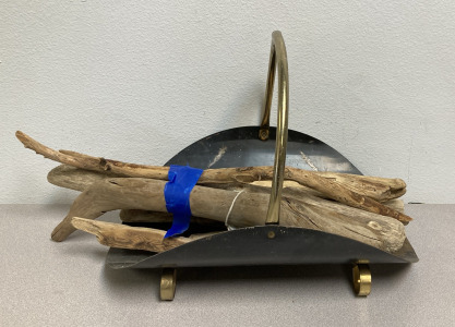 Vintage Wood Holder& Driftwood