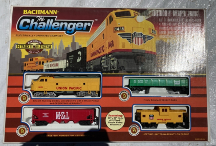 The e Challenger Train Set