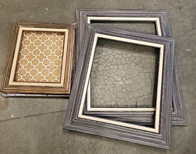 (3) Picture Frames, & A Cork Bord