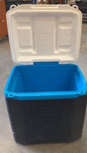 A glue cooler with handles and drain. EB