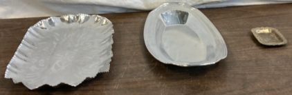 (3) Metal Platters - EB