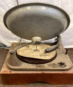 Vintage Tri-O-Matic Vinyl Player - EB