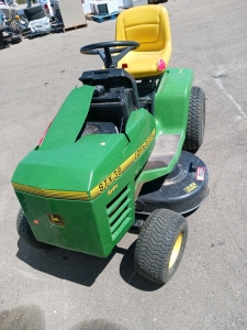 John Deere STX38 Hydro Riding LawnMower