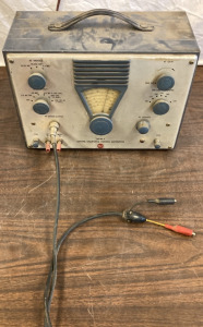 Vintage RCA Crystal-Calibrated Marker Generator - EB