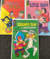 Assorted Classic Comics Including Daffy Duck, Woody Woodpecker, Bugs Bunny, & More - 3