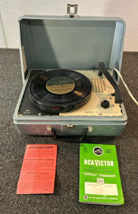 Vintage RCA Victor Portable Record Player
