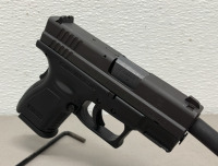 Springfield Armory XD-40 Sub-Compact .40 Caliber, Semi Automatic Pistol W/ Extra Magazine And Canvas Soft Zip-Up Case - 5