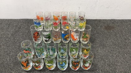 Decorative drinking glasses