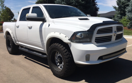 2013 RAM 1500 - 4X4 - TOW PACKAGE!