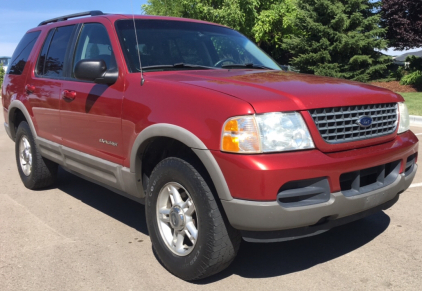 2002 FORD EXPLORER - 4X4 - TOW PACKAGE!