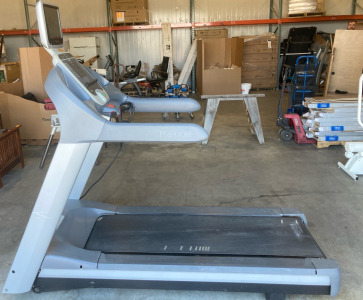 Precor C952i/C956i Treadmill