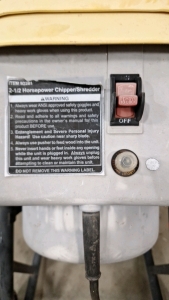 (1) Chicago Electric 2.5 Horsepower, Chipper/Shredder