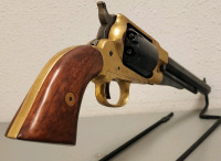 F.LLI Pietta Black Powder .44 Caliber Revolver-- 219841 - 2