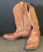 (2) Pairs Of Cowboy Boots Size 8 W - 2