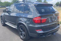 2011 BMW X5 - AWD - LEATHER HEATED SEATS! - 4