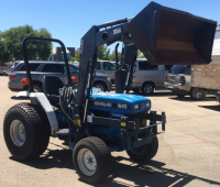 2004 NEW HOLLAND 1620 HST FRONT LOAD TRACTOR - 4X4!!