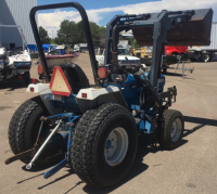 2004 NEW HOLLAND 1620 HST FRONT LOAD TRACTOR - 4X4!! - 7