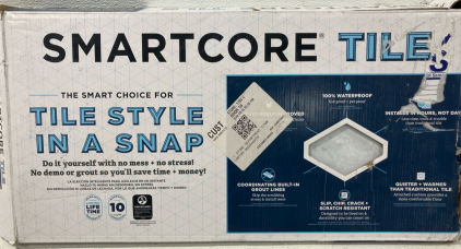 Box of Smartcore Snap Tile - Glacier Marble