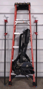 6' Ladder w/ Nail/ Tool Belt & (2) Metal Pole Clamps