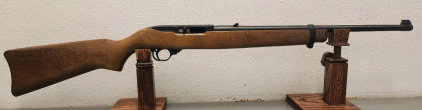 Ruger 10/22 Carbine .22LR Semi Automatic Rifle-- 240-88275