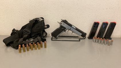 FT Witness Combat Sport 10mm Pistol w/ (3) Extra Magazines, Holster, & 30 Bullets! &mdash; EA68161