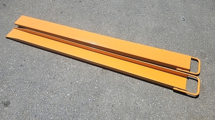 (2) 6FT FORKLIFT EXTENSIONS - BRAND NEW