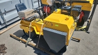 1500LB HYDRAULIC ROLLER - NEW - RUNS GREAT - 9