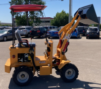 MINI FRONT LOADER - RUNS GREAT - 0.2 HOURS!! - 6