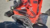 MINI SKID STEER - RUNS GREAT - BRAND NEW - 4